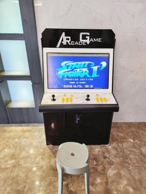 Holiday home 10min To Town 4br20pax Mahjong Game Karaok Ipoh