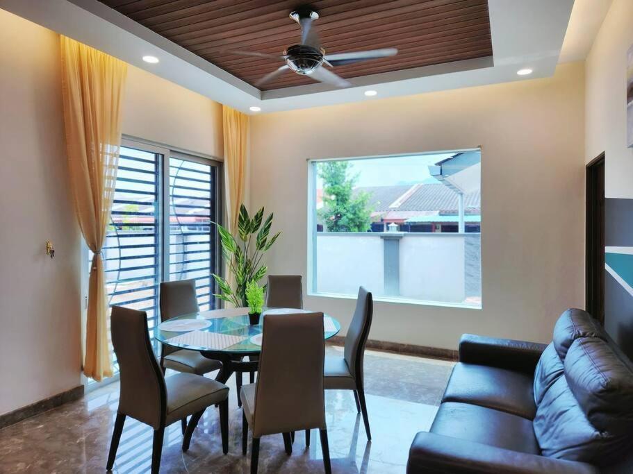 10min To Town 4br20pax Mahjong Game Karaok